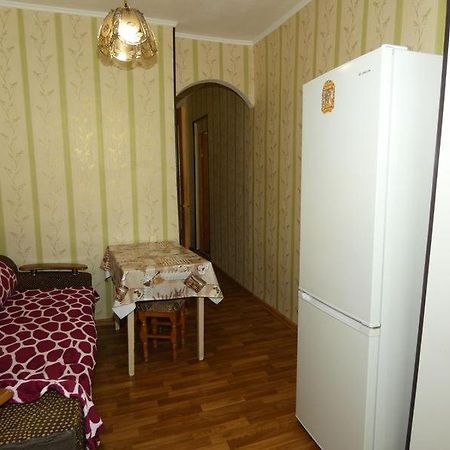 Квартира В Пицунде На Агрба 19 К1 Apartment Pițunda Exterior foto