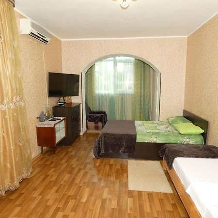 Квартира В Пицунде На Агрба 19 К1 Apartment Pițunda Exterior foto