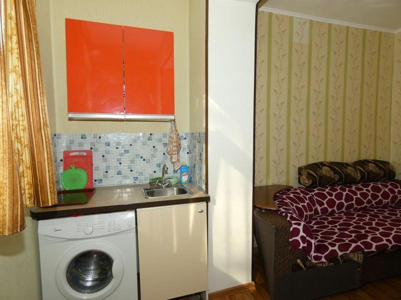 Квартира В Пицунде На Агрба 19 К1 Apartment Pițunda Exterior foto
